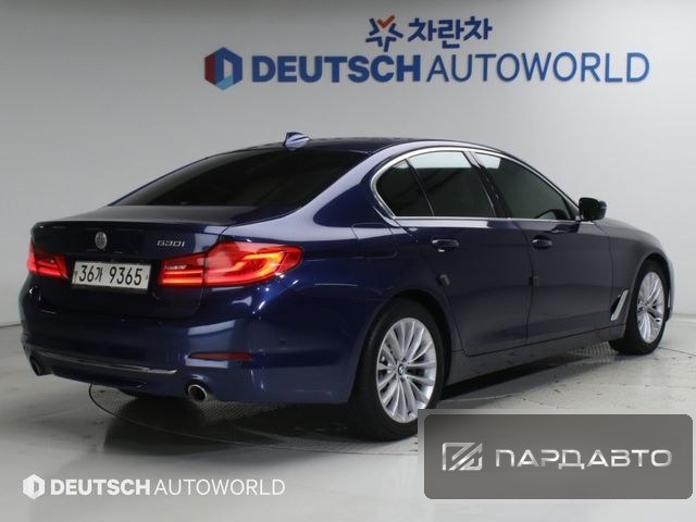 BMW 5 Series (G30)