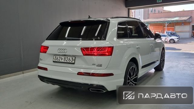 Audi Q7 (4M)