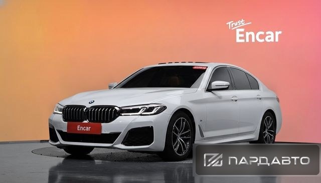 BMW 5 Series (G30)
