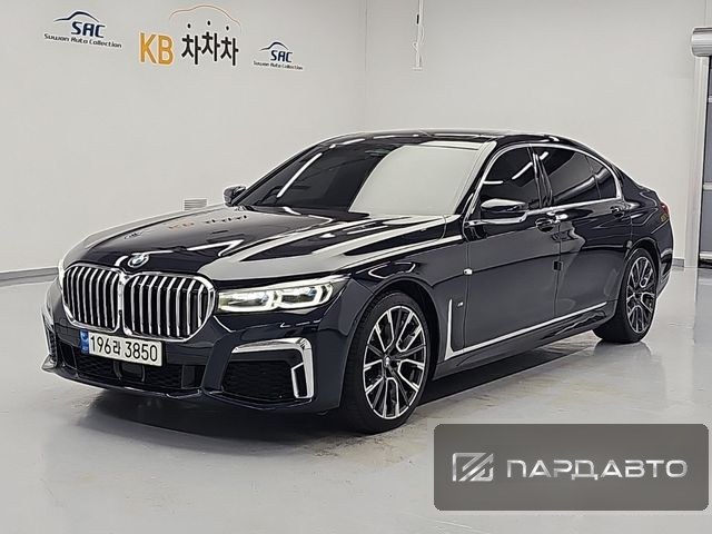 BMW 7 Series (G11)