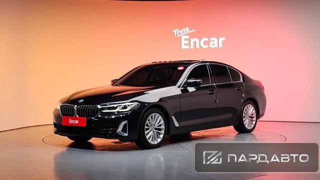 BMW 5 Series (G30)