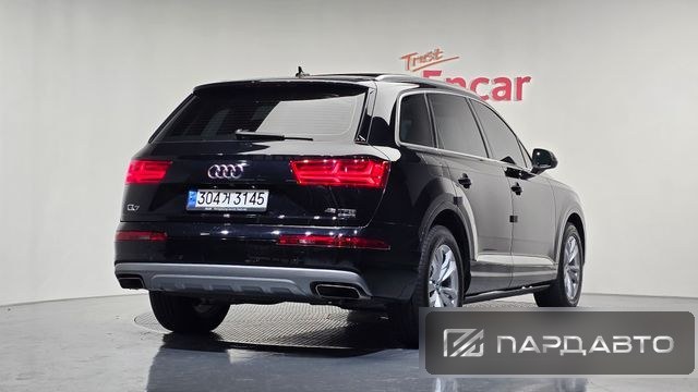 Audi Q7 (4M)