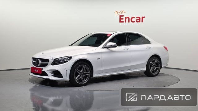 Mercedes-Benz C-Class (W205)