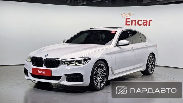 BMW 5 Series (G30)