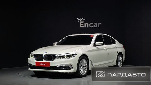 BMW 5 Series (G30)