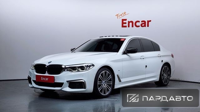 BMW 5 Series (G30)