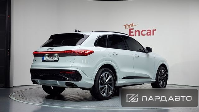 Audi Q5 (80A)