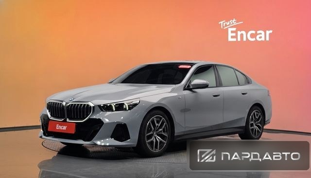 BMW 5 Series (G60)