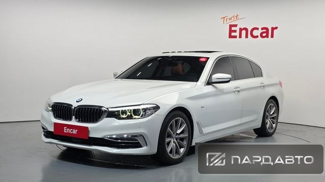 BMW 5 Series (G30)