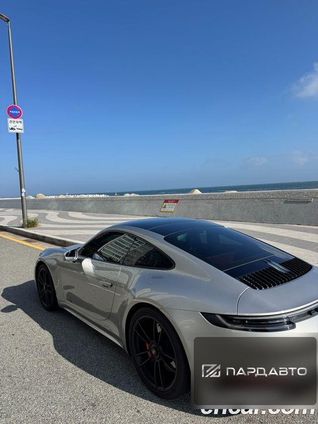 Porsche 911(992)