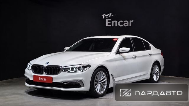 BMW 5 Series (G30)