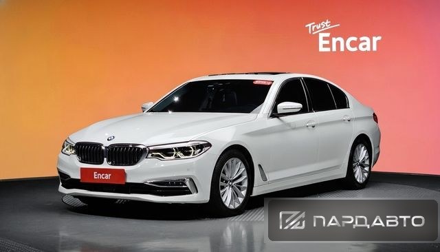 BMW 5 Series (G30)