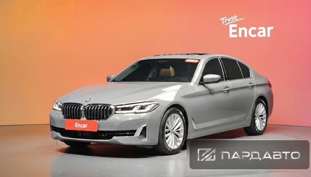BMW 5 Series (G30)