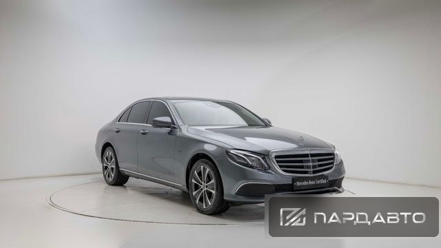 Mercedes-Benz E-Class (W213)