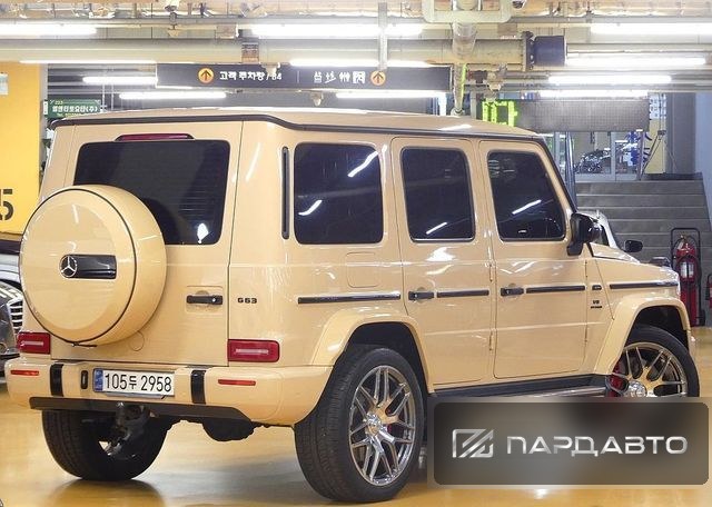 Mercedes-Benz G-Class (W463b)