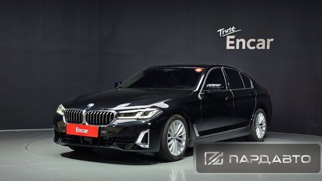 BMW 5 Series (G30)