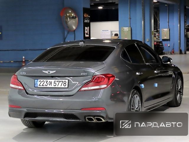 Genesis G70