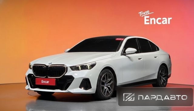 BMW 5 Series (G60)