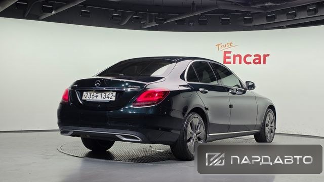 Mercedes-Benz C-Class (W205)