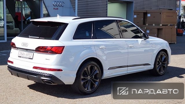 Audi Q7 (4M)