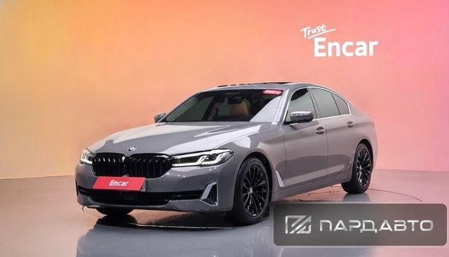 BMW 5 Series (G30)