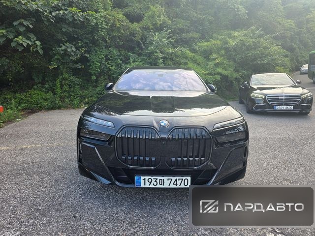 BMW 7 Series (G70)