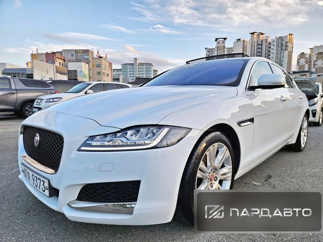 Jaguar XF (X260)