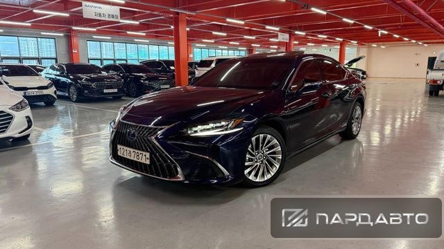Lexus ES300h
