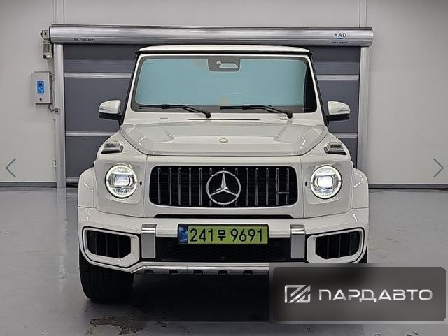 Mercedes-Benz G-Class (W465)