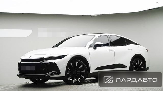 Toyota Crown Crossover