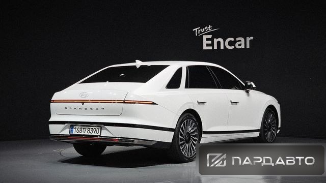 Hyundai Grandeur (GN7)