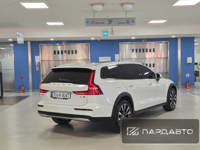 Volvo V60 Cross Country