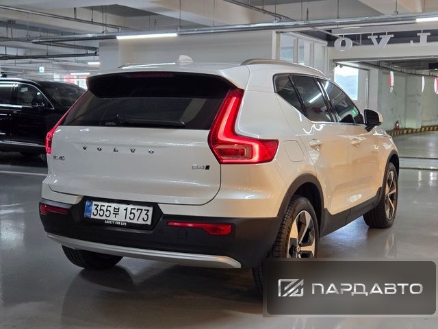 Volvo XC40
