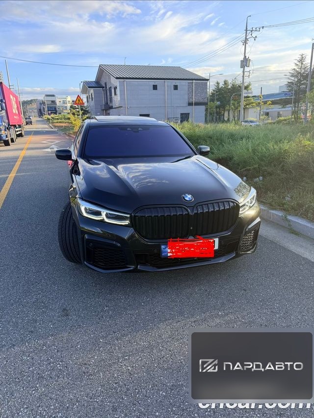 BMW 7 Series (G11)