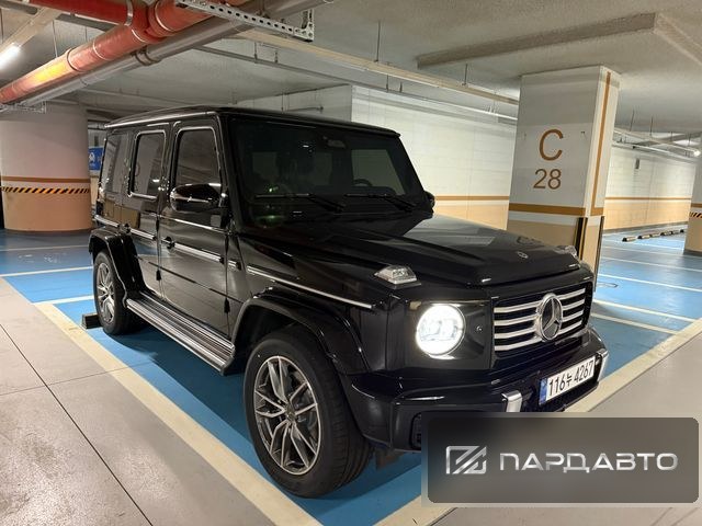 Mercedes-Benz G-Class (W465)