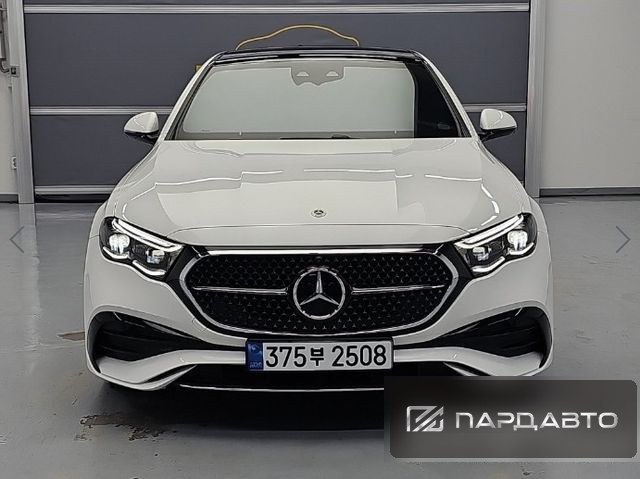 Mercedes-Benz E-Class (W214)