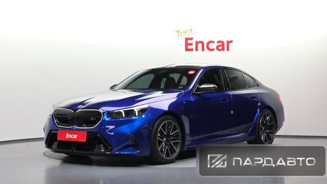 BMW M5 (G90)