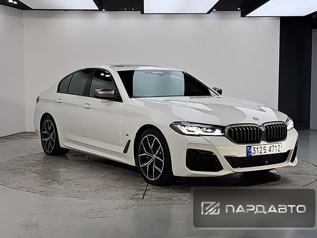BMW 5 Series (G30)