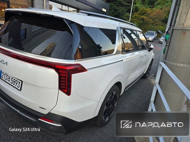 Kia Carnival (KA4)
