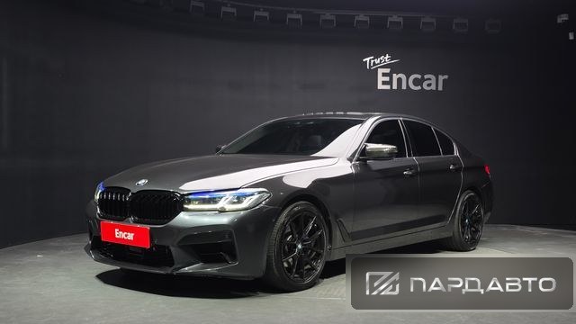 BMW 5 Series (G30)