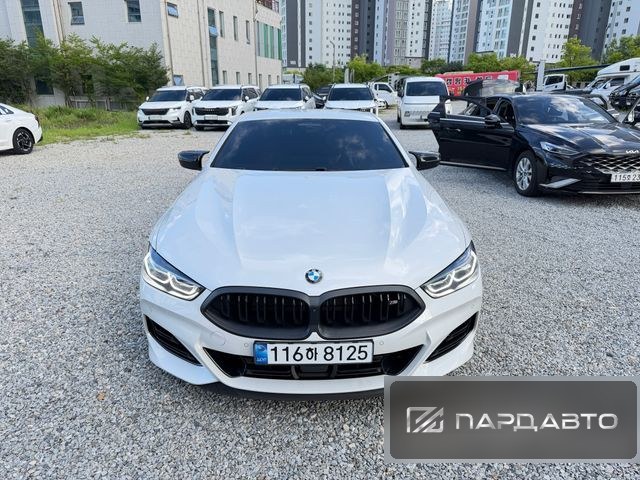 BMW 8 Series (G15)