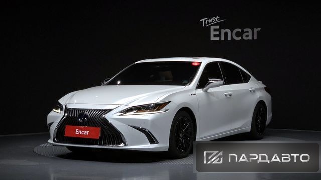 Lexus ES300h