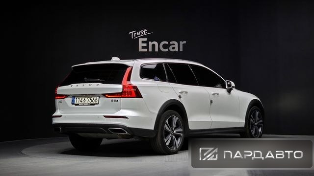 Volvo V60 Cross Country