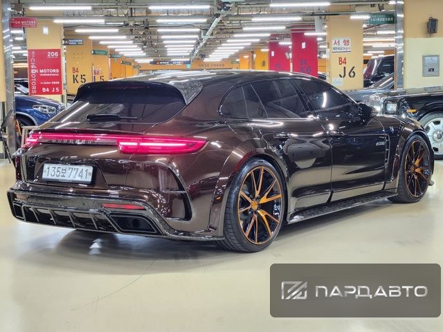 Porsche Panamera (971)