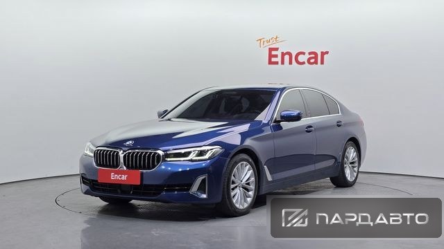 BMW 5 Series (G30)