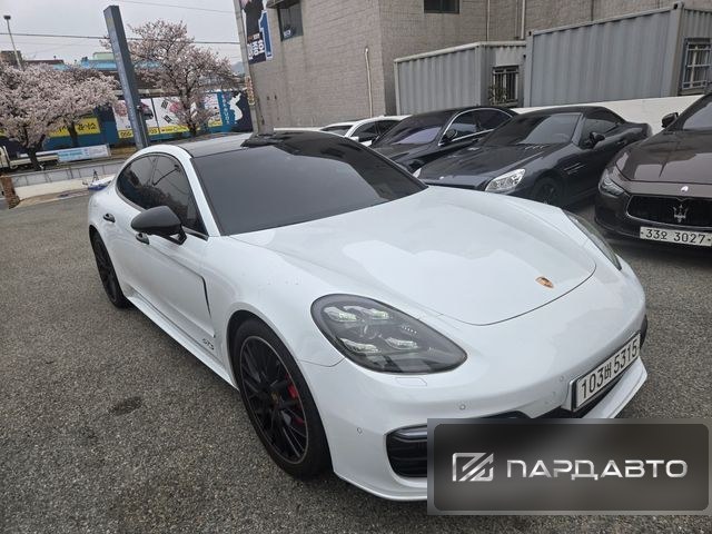 Porsche Panamera (971)