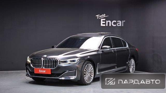 BMW 7 Series (G11)