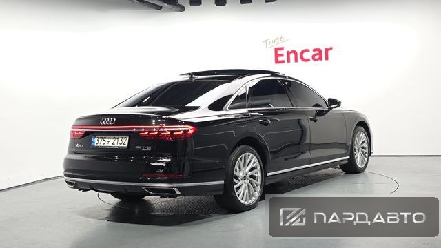 Audi A8 (D5)