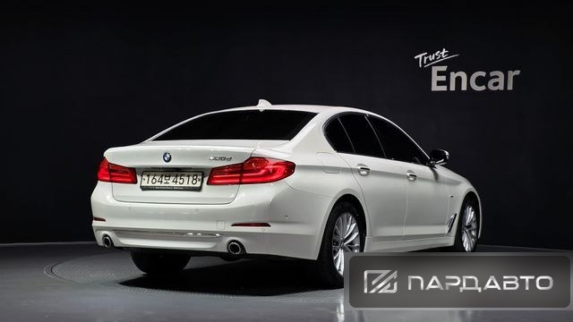BMW 5 Series (G30)