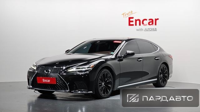 Lexus LS500h